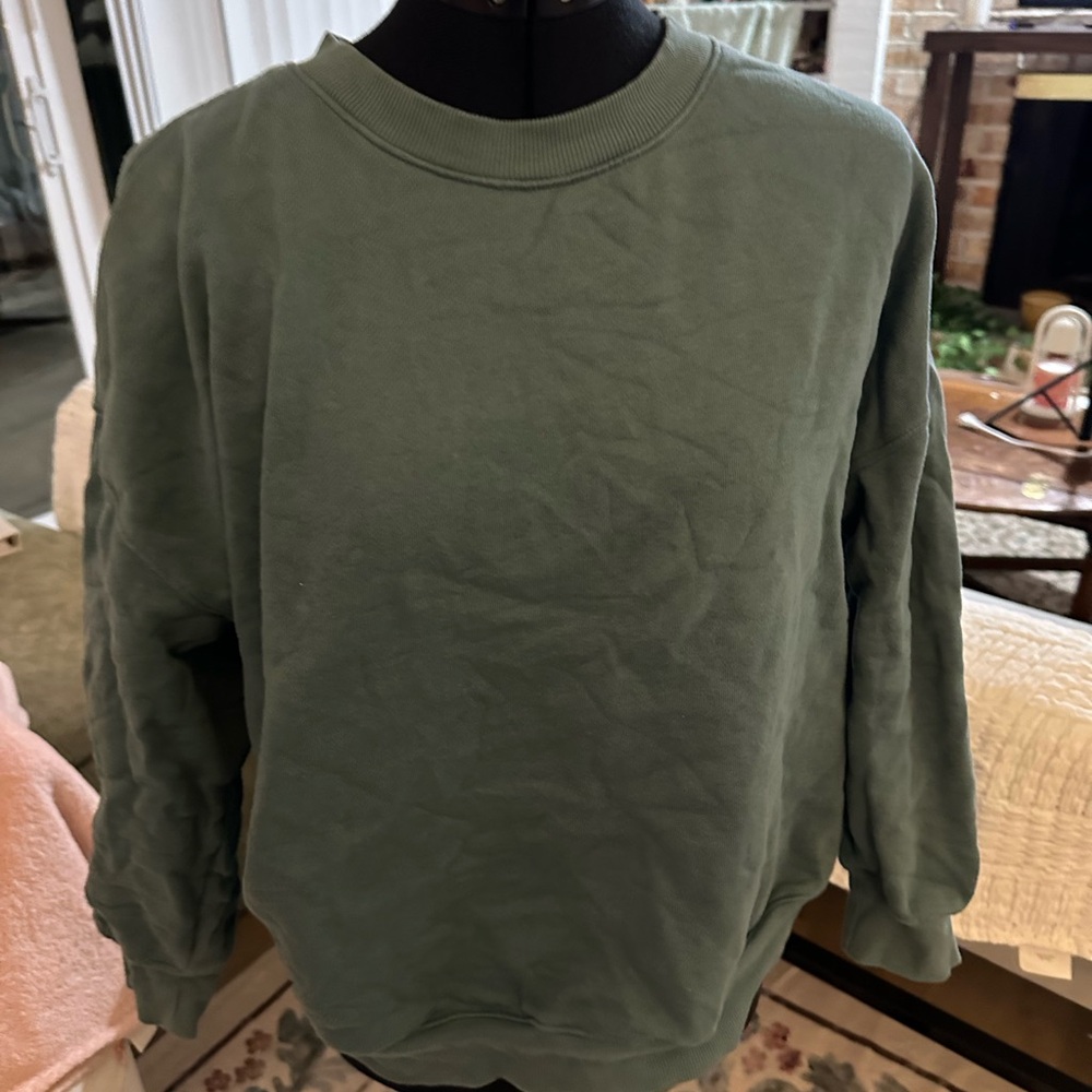 Petite Green Sweatshirt